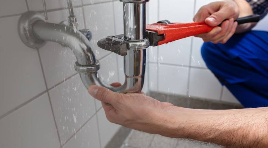 Professional emergency plumbing in Farmington Falls, ME